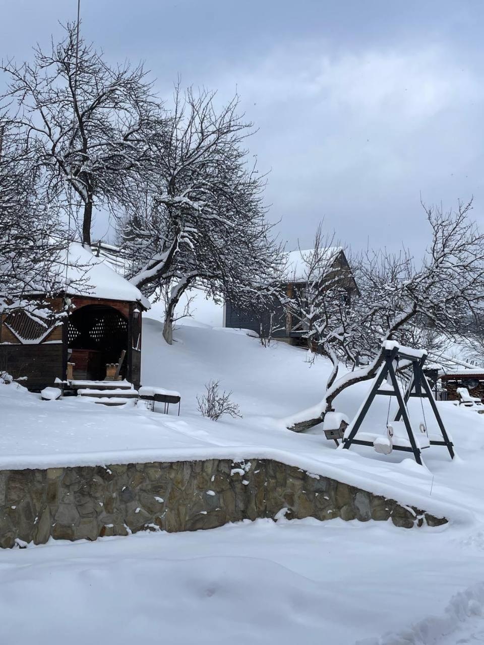 Kazka Aparthotel Yablunytsya Εξωτερικό φωτογραφία